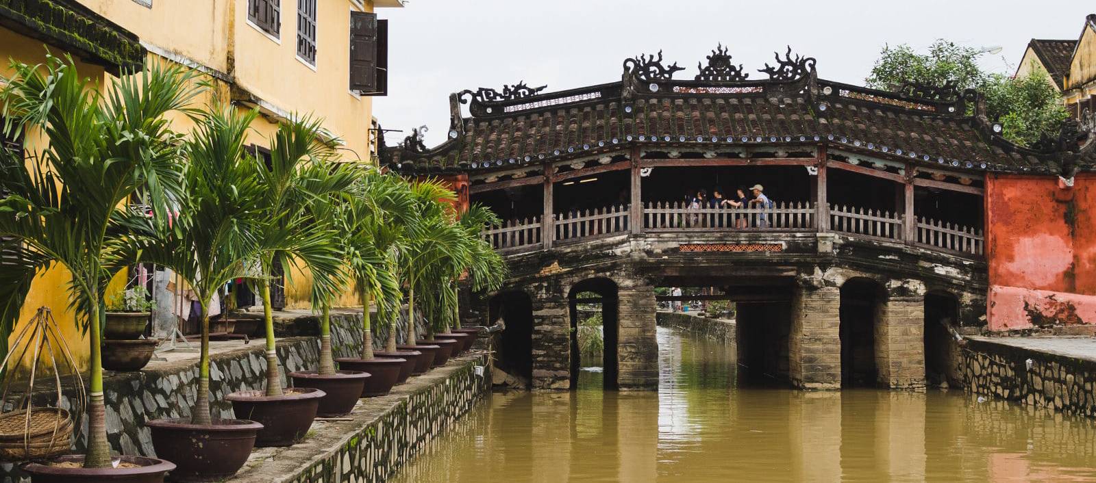 Admire The Japanese Covered Bridge