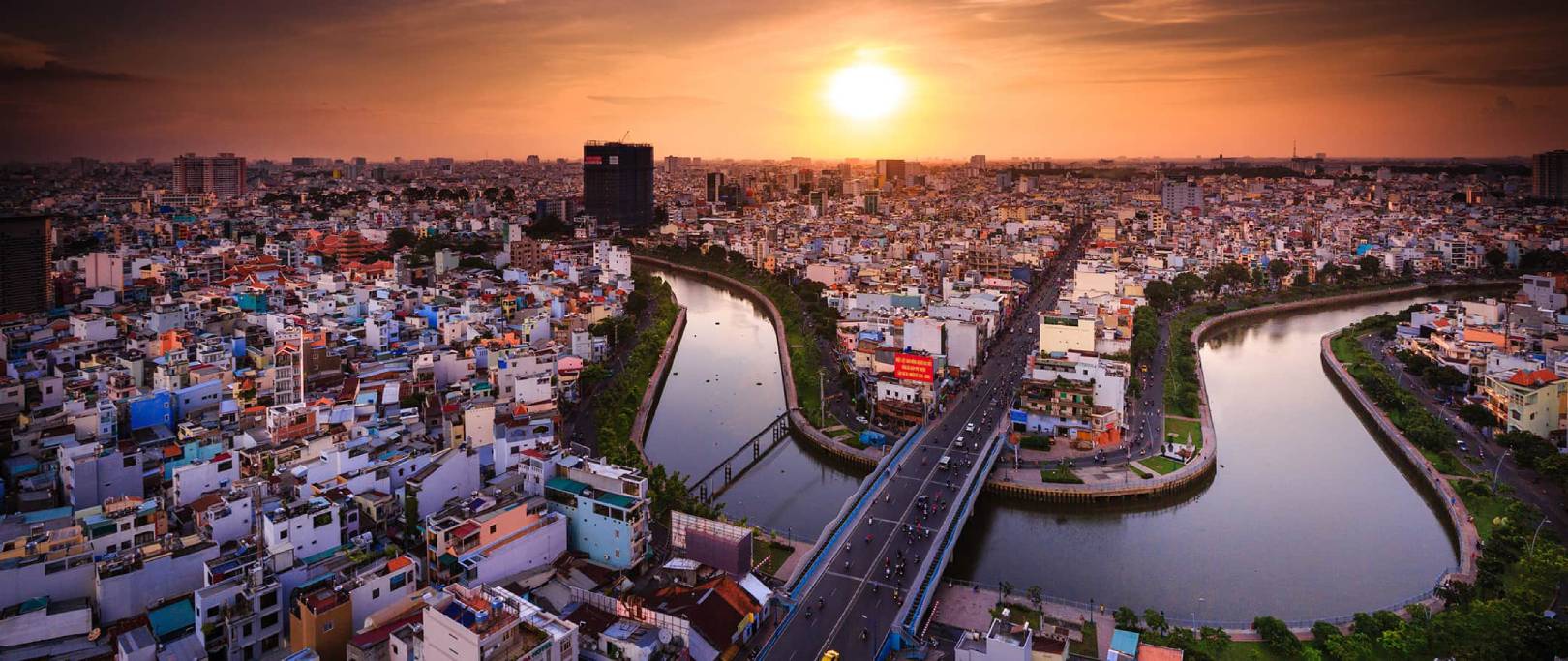 According to travel data company ForwardKeys,Hanoi, HCMC make huge leap in ranking of most searched summer cities