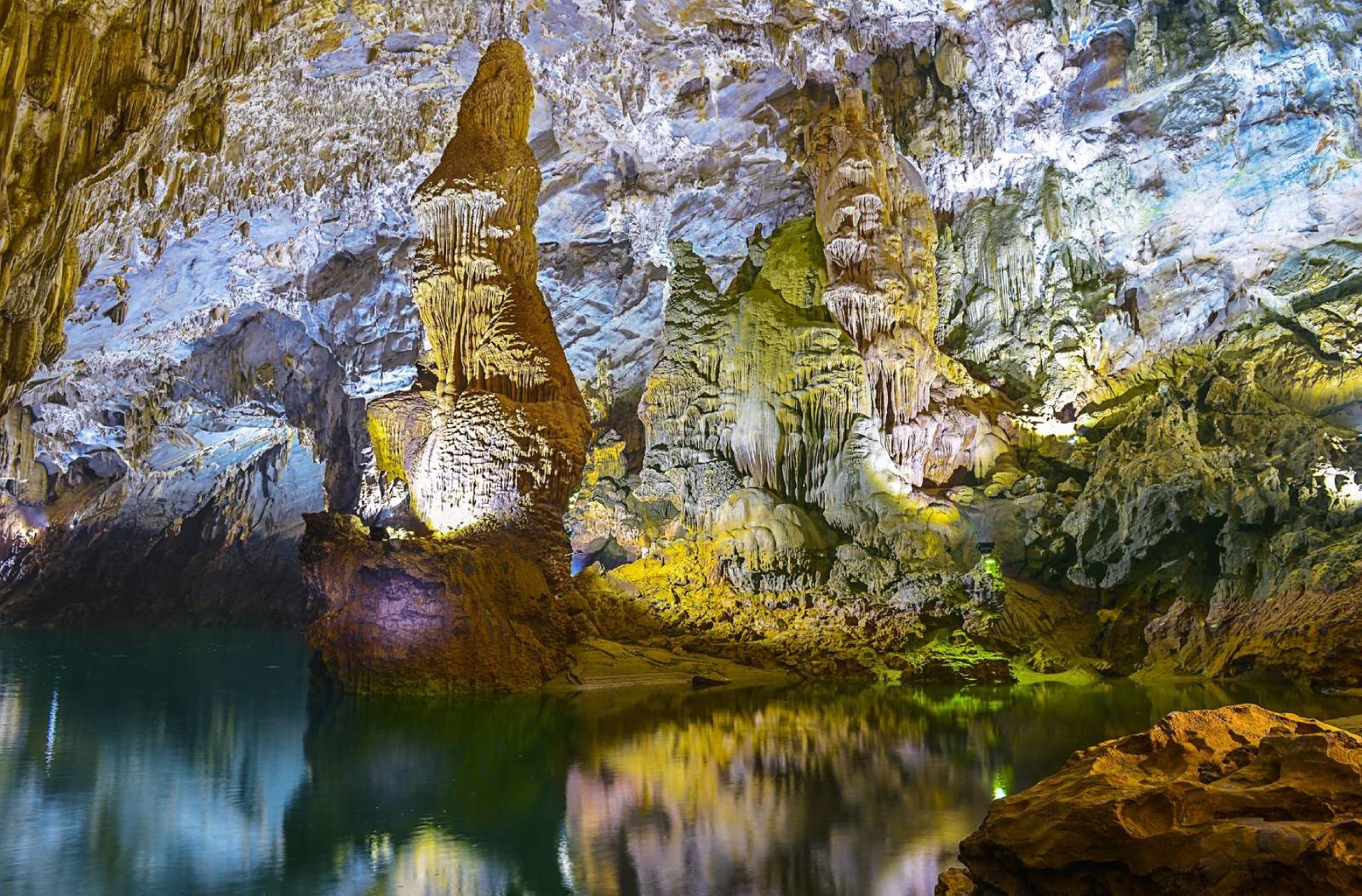 Son Doong Cave, Phong Nha Ke Bang National Park, Quang Binh Province