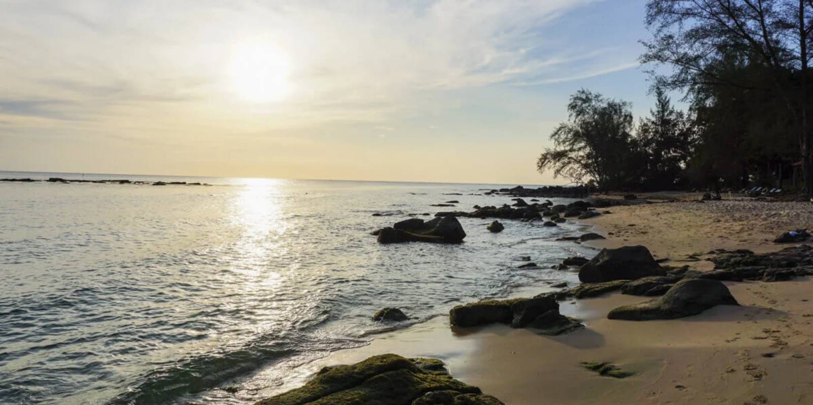 Wandering around Ong Lang beach