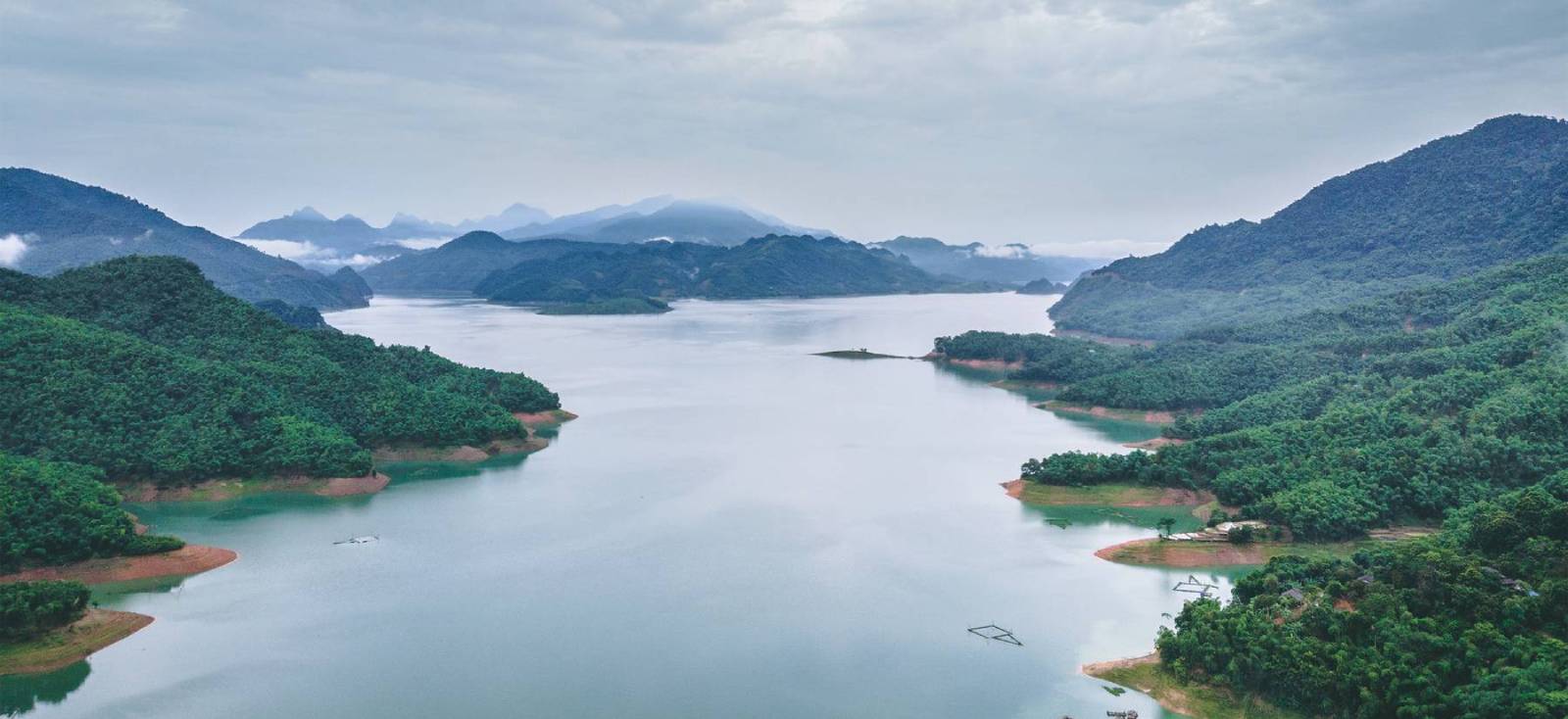 Hoa Binh Lake