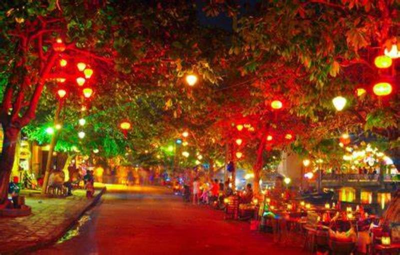 Hoi An ancient town kicks off summer festivities - Hoi An Tours