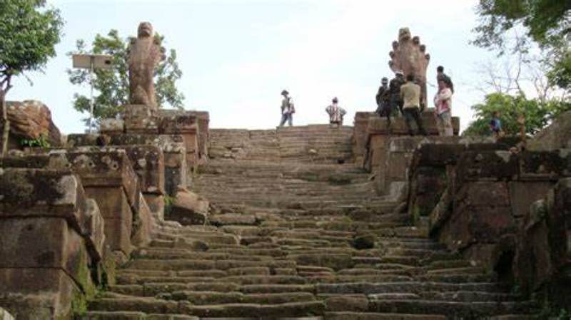 Preah Vihear Tours | Ancient Orient Journeys