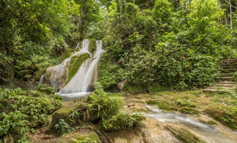 Tad Thong Waterfall, Luang Prabang | Ancient Orient Journeys