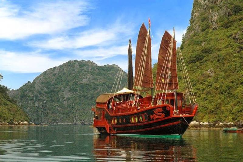 Ha Long Bay by Princess Cruise 2 Days | Ancient Orient Journeys
