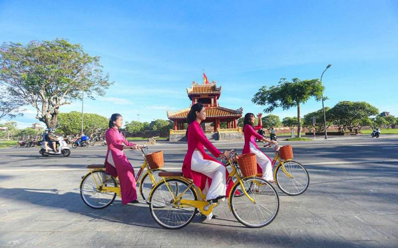 Hue - Bike to the Local Life | Ancient Orient Journeys
