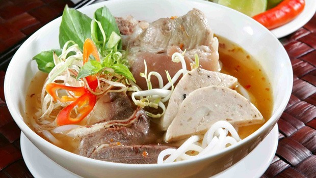 Bún Bò Huế (Hue-styled beef vermicelli) | Ancient Orient Journeys