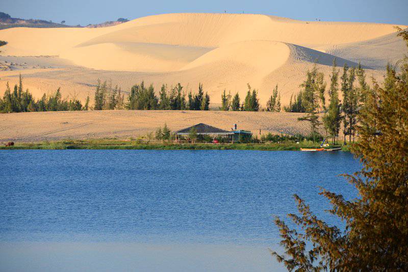 The Sand Dunes  - Mui Ne and Phan Thiet Tours