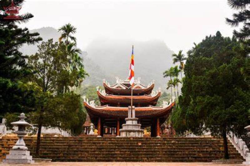 Chua Huong (Perfume Pagoda) Festival  - Tour Packages and Vacation | AOJourneys