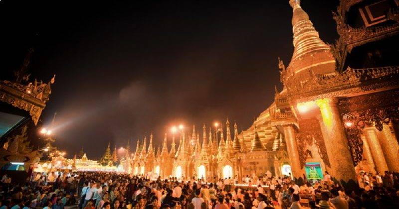 Shwesandaw Pagoda Festival (Pyay) | Ancient Orient Journeys