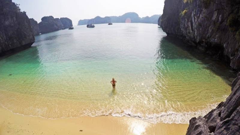 Ba Trai Dao Beach - Tour Packages and Vacation | Ancient Orient Journeys