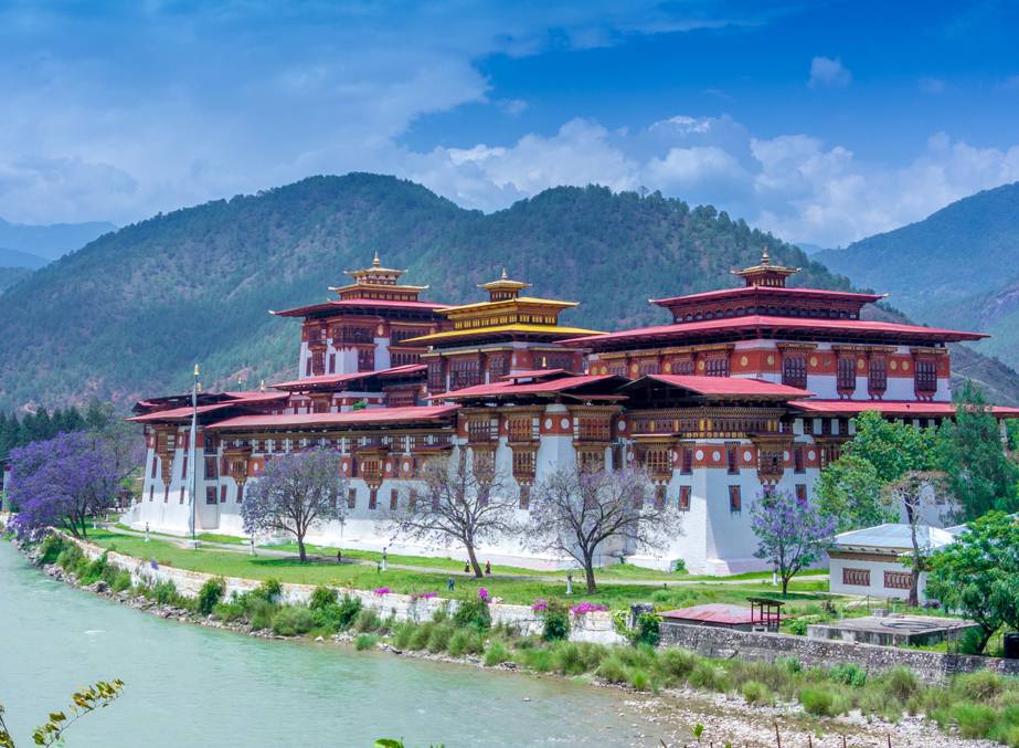 Punakha Dzong – The Lost Capital of Bhutan | Ancient Orient Journeys