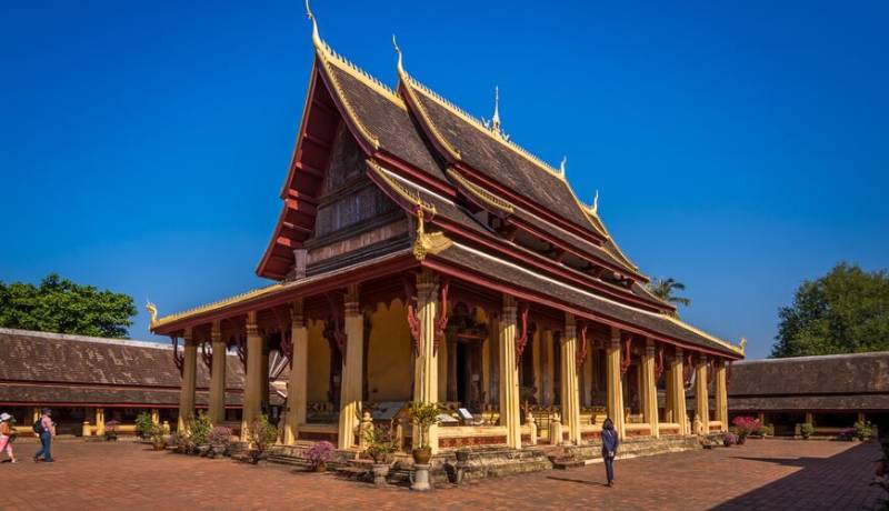 Wat Si Saket - Top 10 temples in Laos you must see at least once | Ancient Orient Journeys