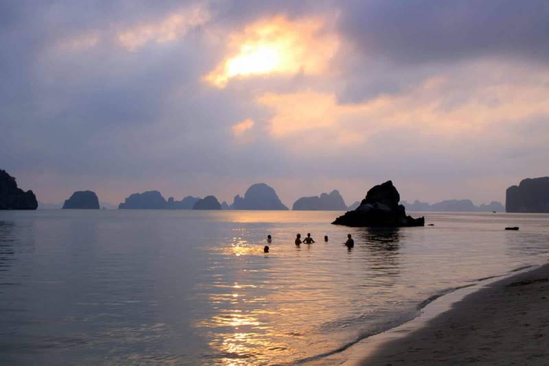 Halong Bay Tours 2024 - Tour Packages and Vacation | AOJourneys