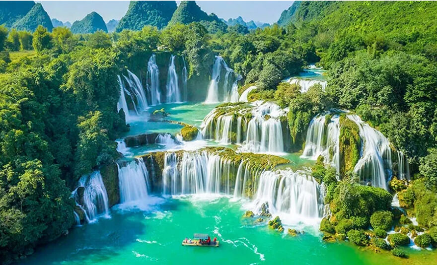 Vietnam Discover Holiday 12 Days