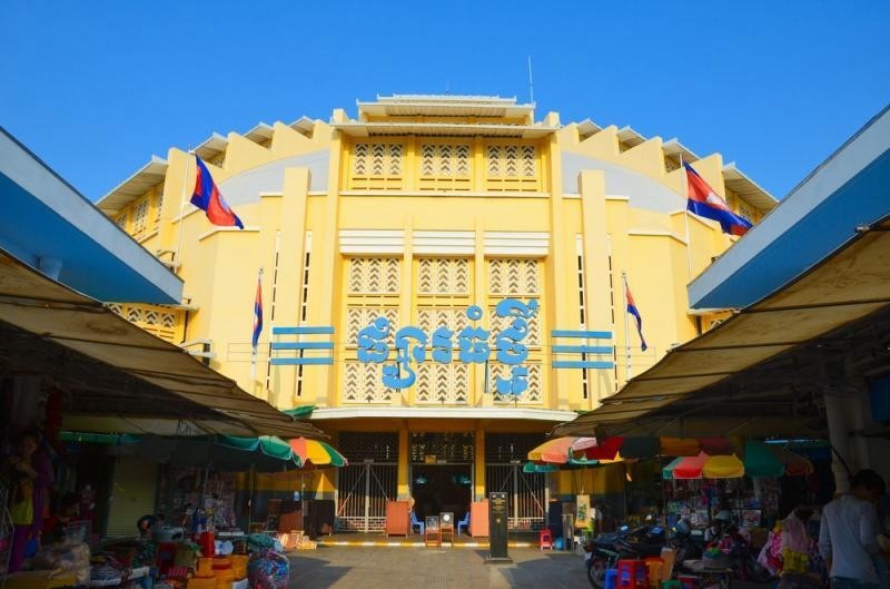 Central Market (Psar Thmei)