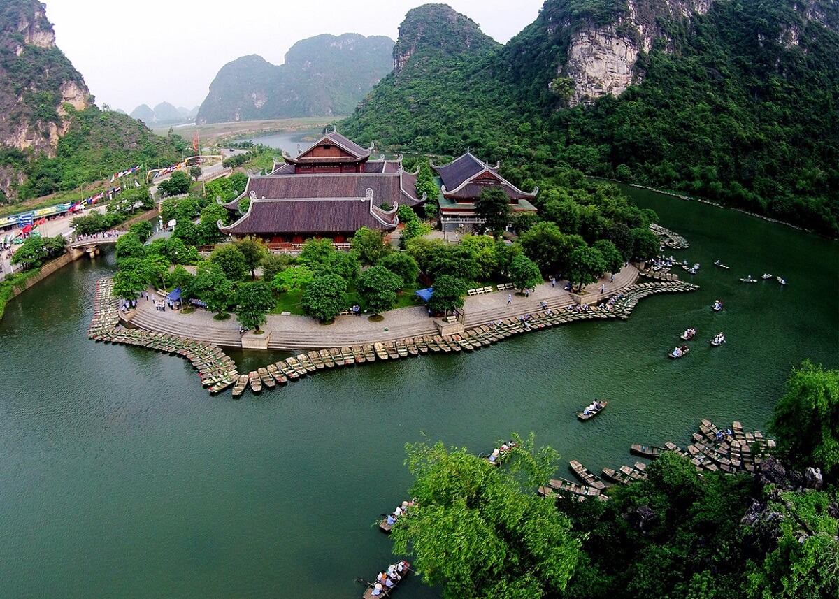 11-Day Complete Vietnam Cultural Tour