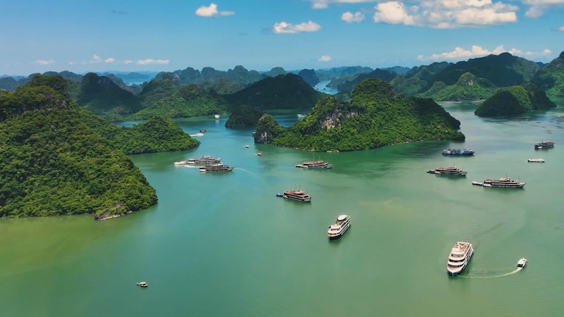 10 Days Vietnam Tour for Seniors: Sapa, Ban Gioc & Lan Ha Bay
